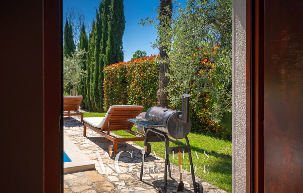 Villa Čehići Additional content