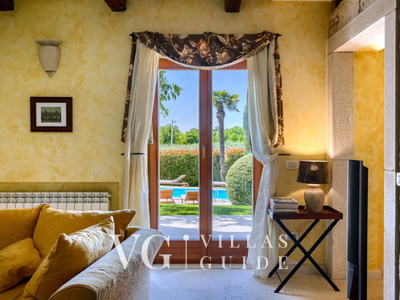 Villa Čehići Living room