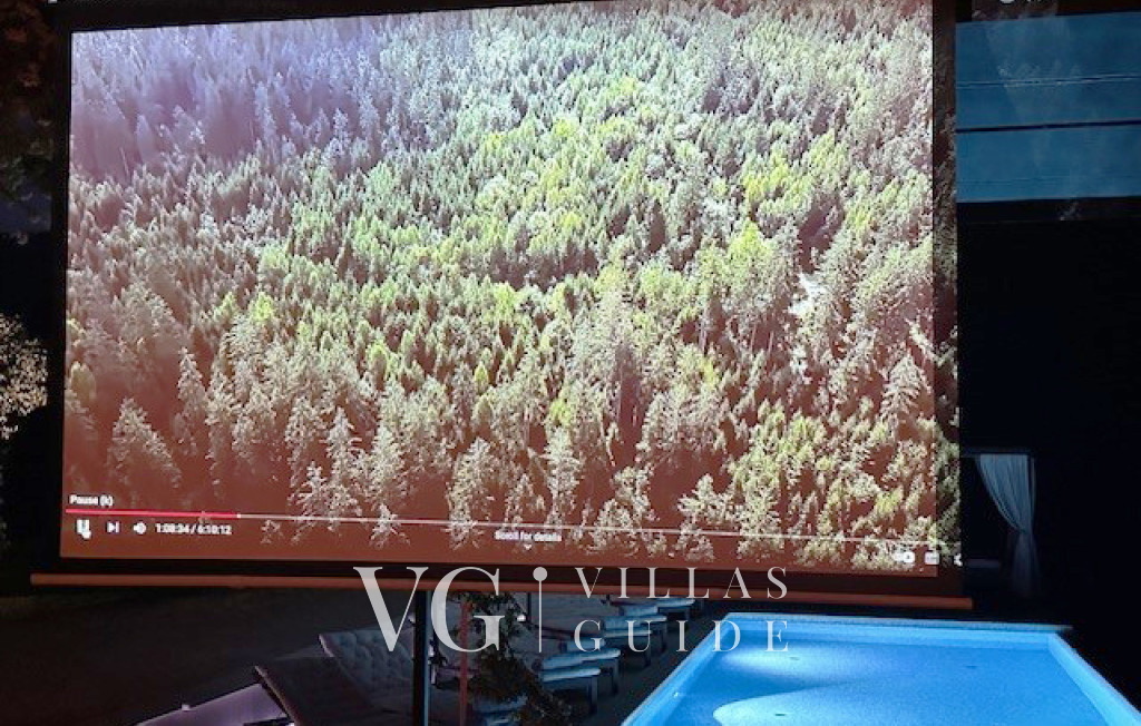 Villa Village Additional content