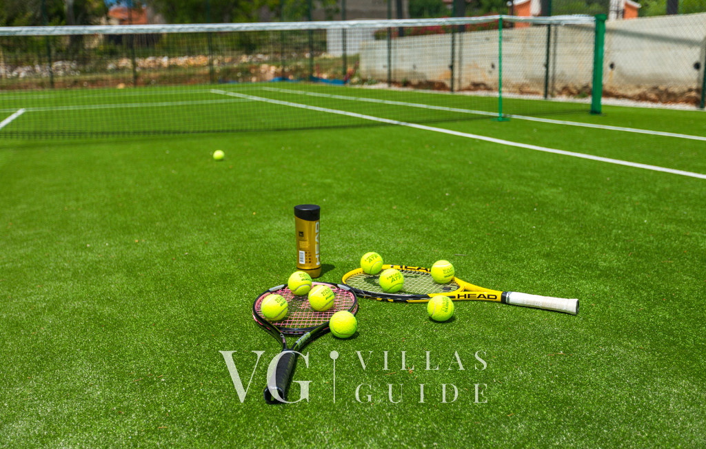 Villa Village Additional content