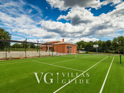 Villa Village Additional content