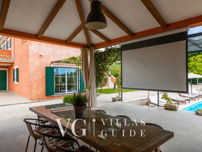 Villa Village Additional content