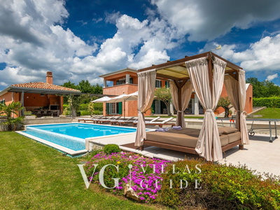 Villa Village Additional content