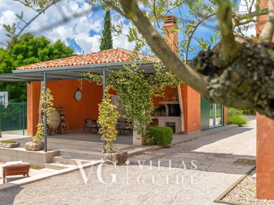 Villa Village Additional content