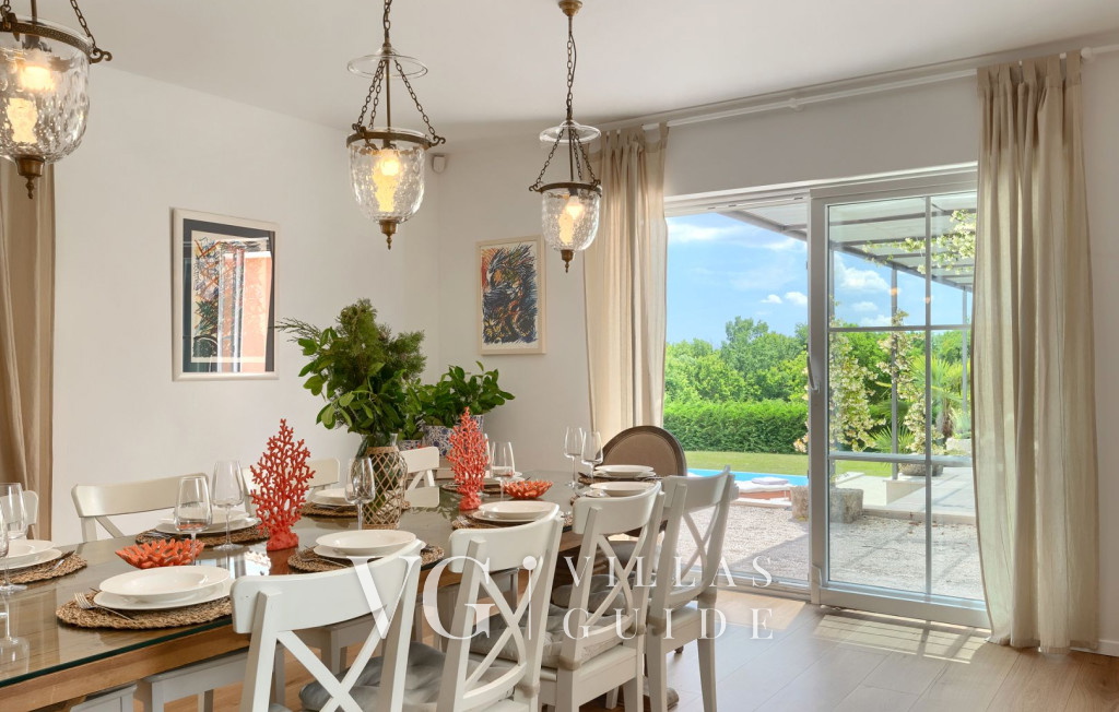 Villa Village Kitchen