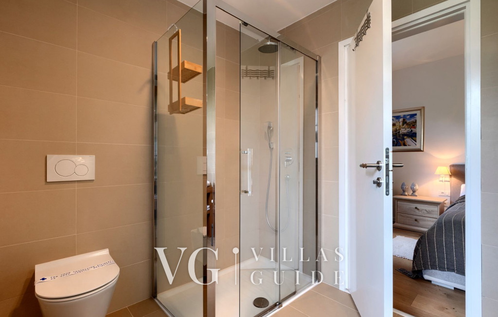 Villa Village Bathroom