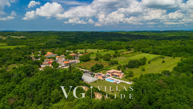 Villa Village Mikrolokacija