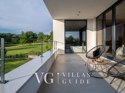 She Luxury Villa Zusatzinhalte