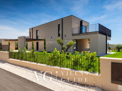 Villa Rosalie with Sauna & Pool