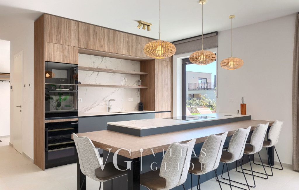 Villa Rosalie with Sauna & Pool Küche