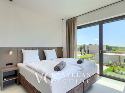 Villa Rosalie with Sauna & Pool Schlafzimmer