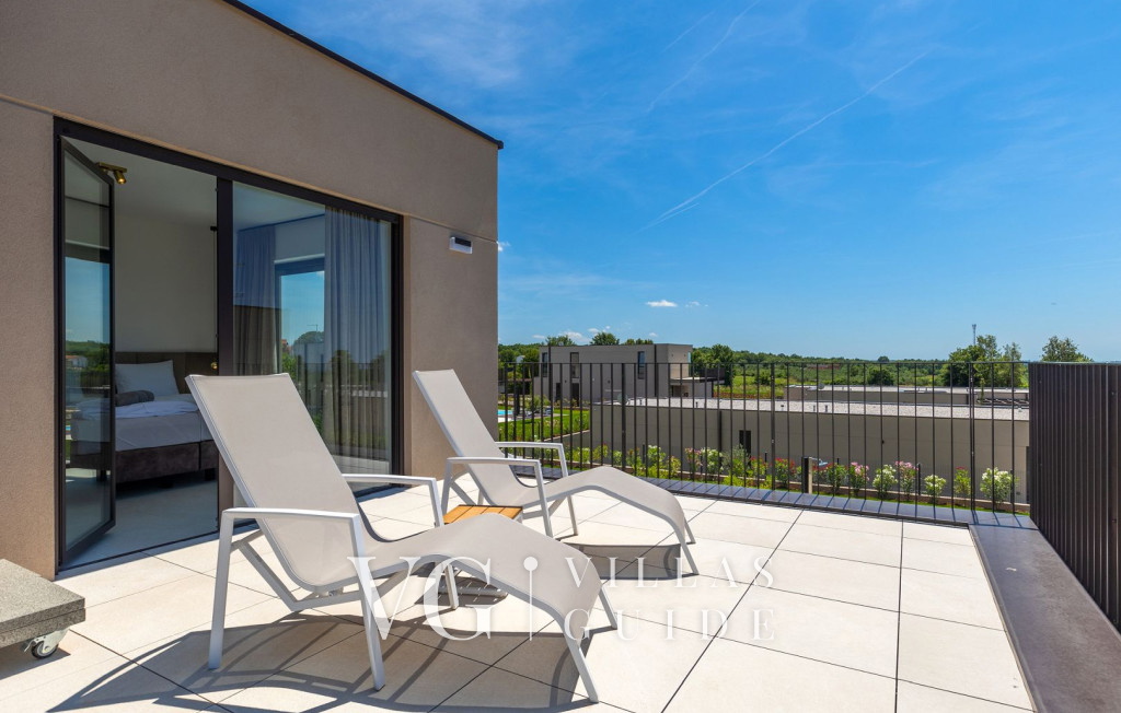 Villa Rosalie with Sauna & Pool Schlafzimmer