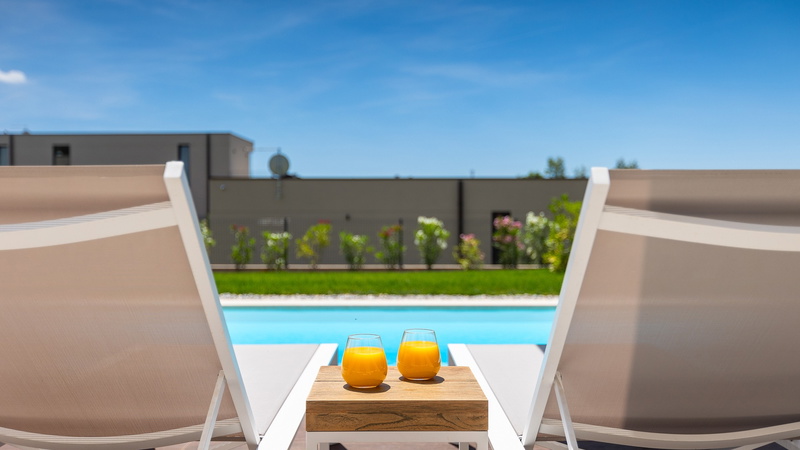 Villa Rosalie with Sauna & Pool