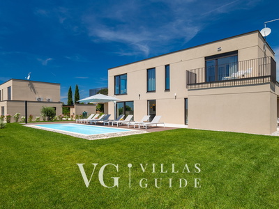 Villa Rosalie with Sauna & Pool Garden and property exterior