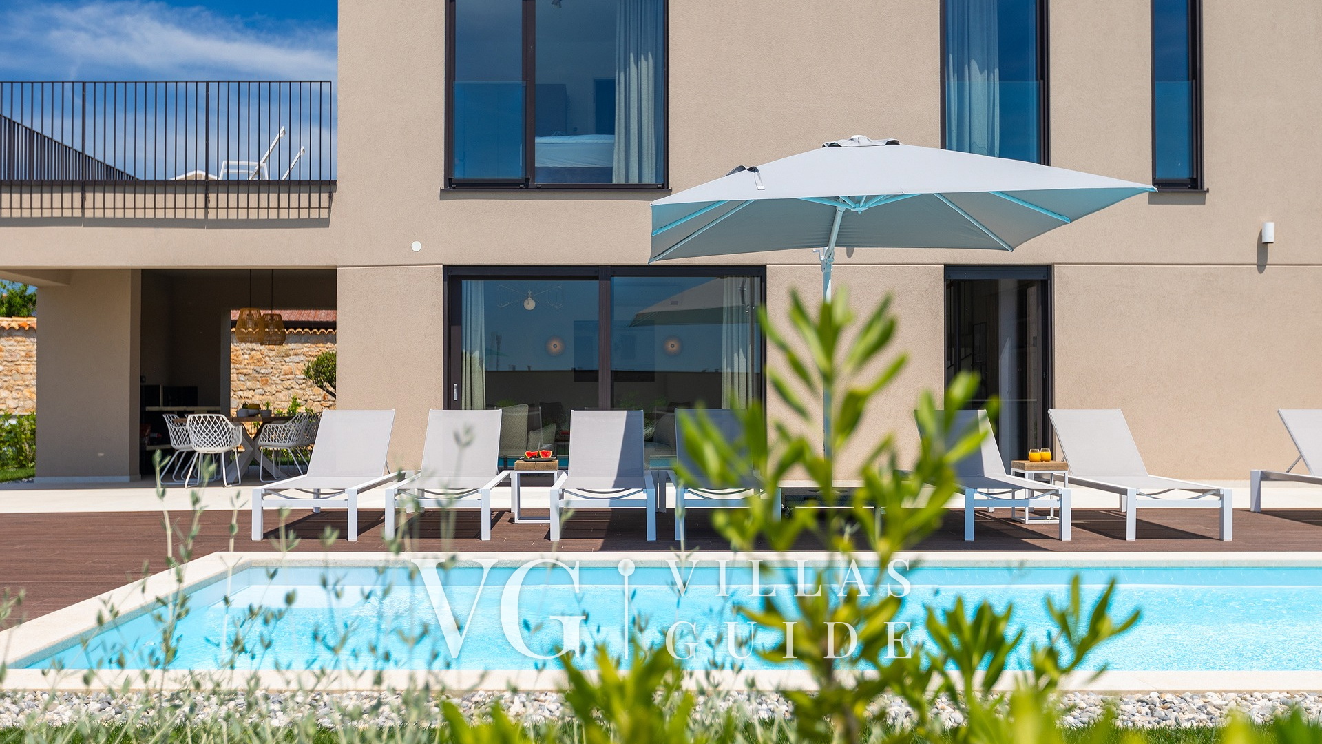 Villa Rosalie with Sauna & Pool Pool