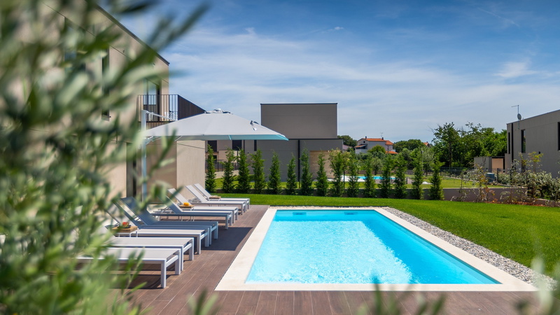 Villa Rosalie with Sauna & Pool