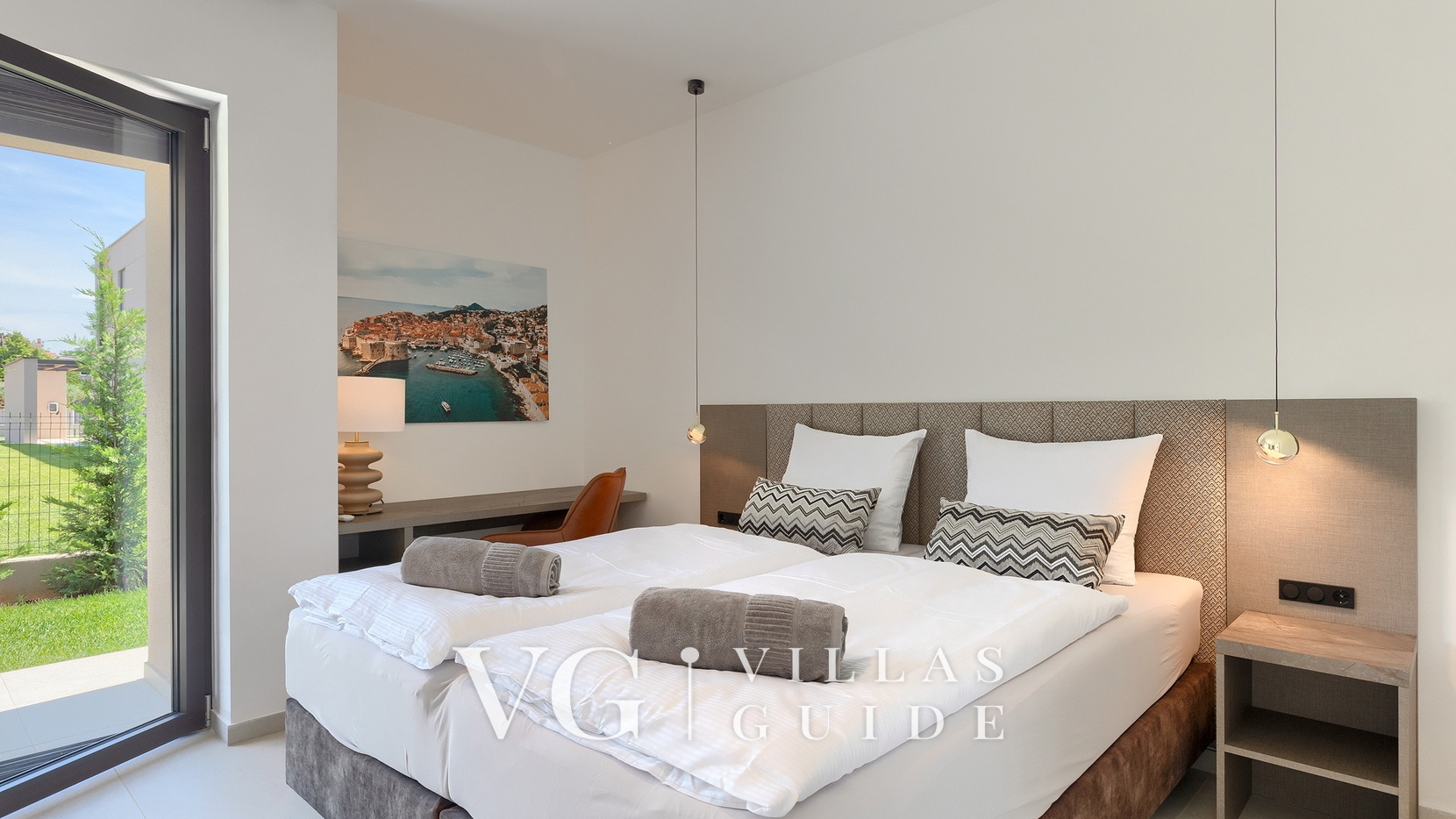 Villa Rosalie with Sauna & Pool Schlafzimmer