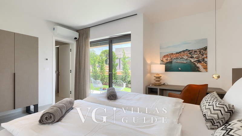 Villa Rosalie with Sauna & Pool Schlafzimmer