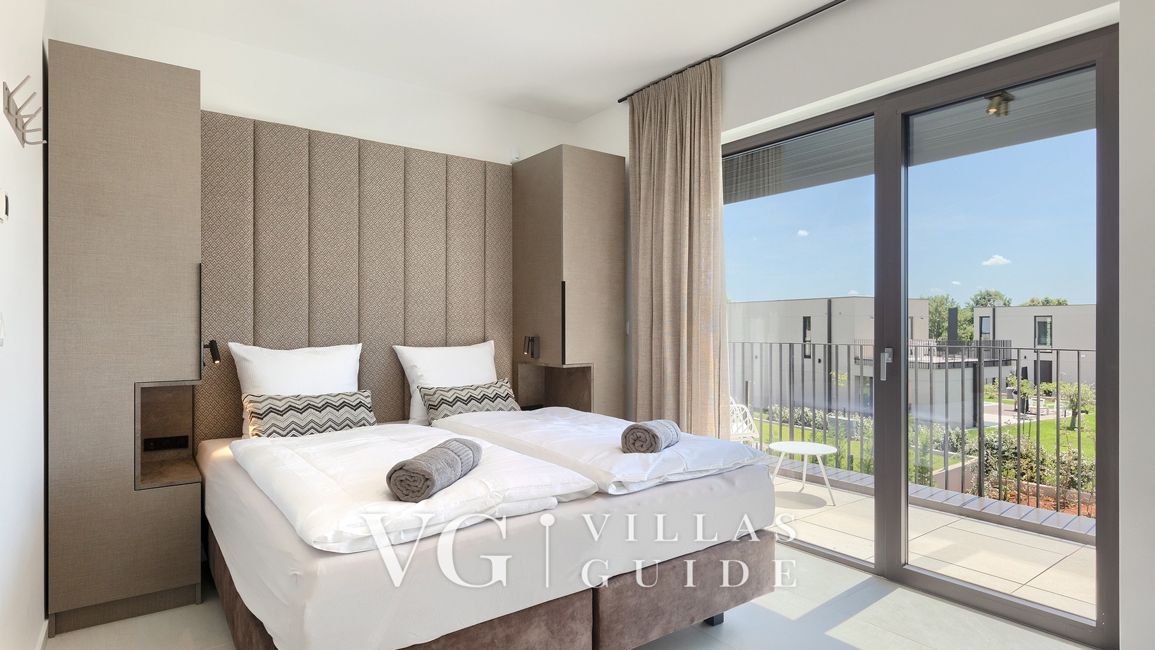 Villa Rosalie with Sauna & Pool Schlafzimmer