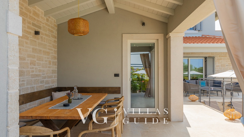 Villa Regina Zusatzinhalte