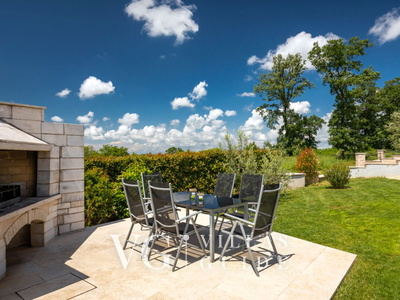 Villa Marika Contenuto aggiuntivo