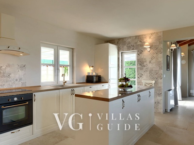 Casa Garden Contesses Kitchen