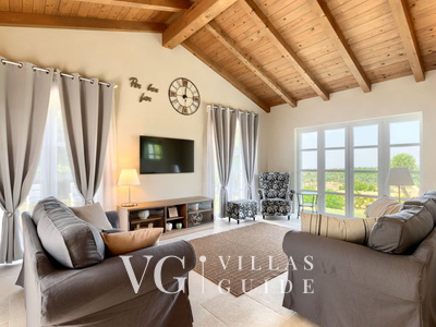 Casa Garden Contesses