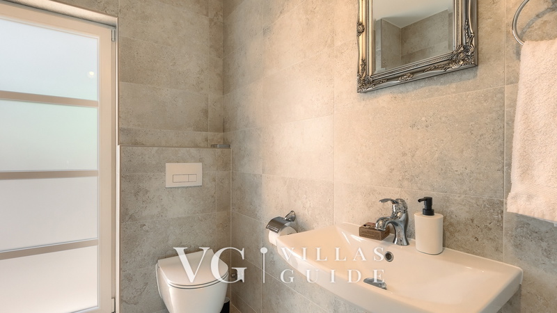 Casa Garden Contesses Gästetoilette