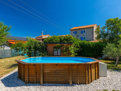 Property Umag-Petrovija