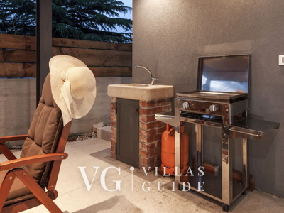 Villa Baraka Additional content