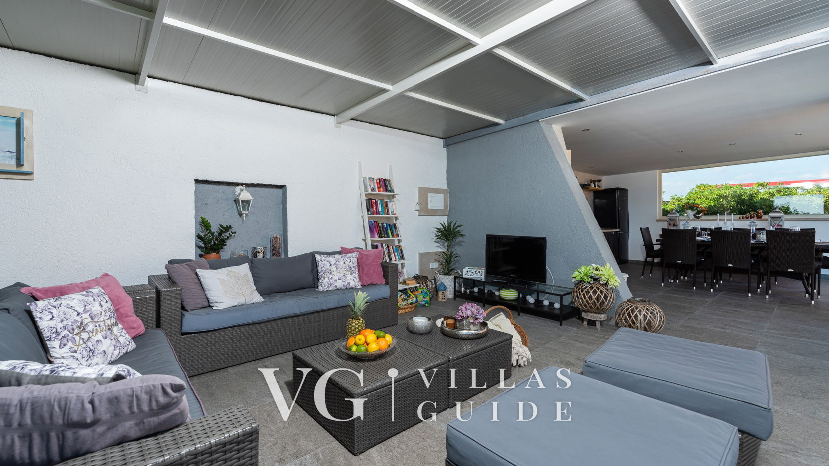 Villa Sv. Anna Additional content