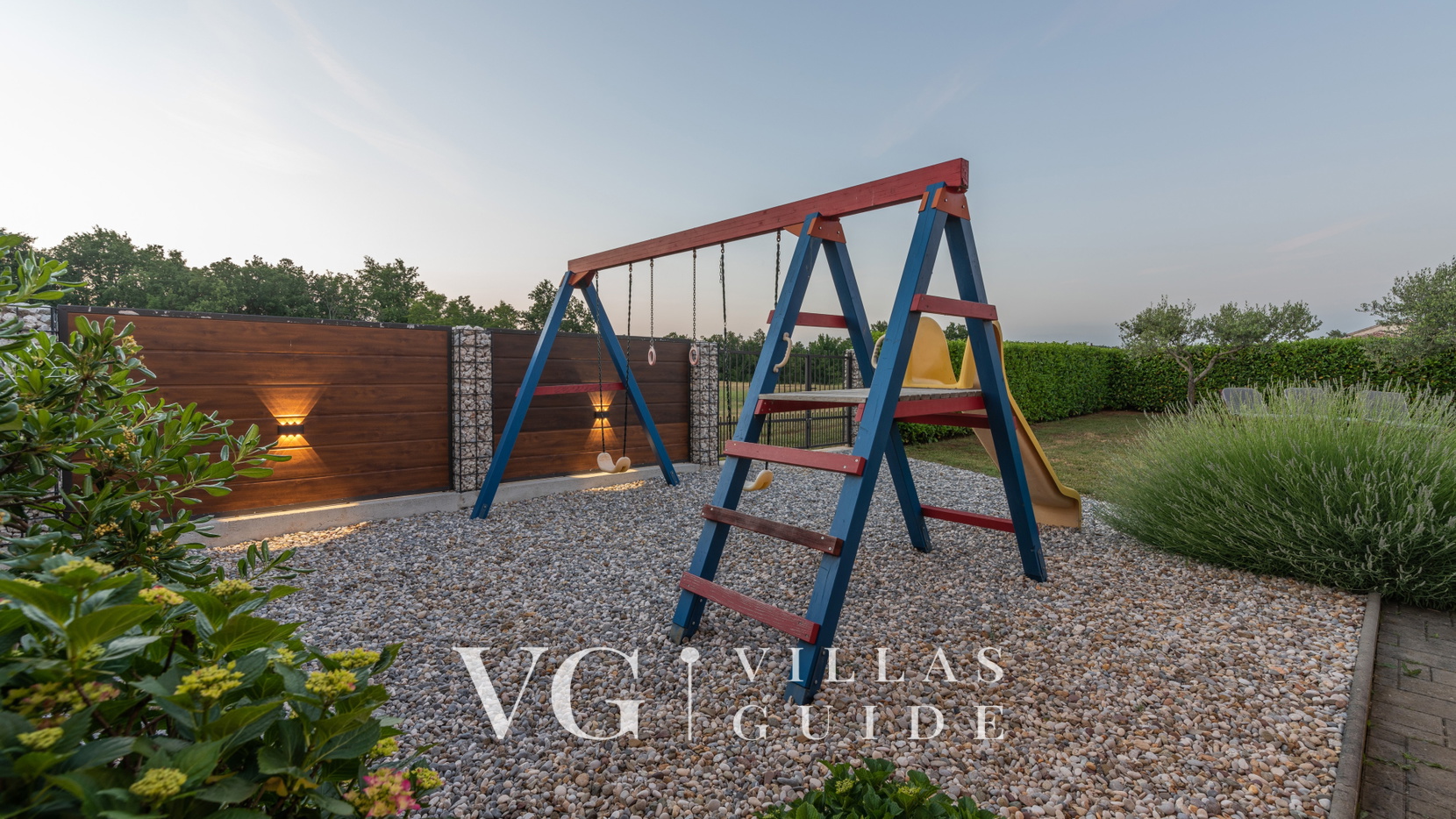 Villa Sv. Anna Additional content