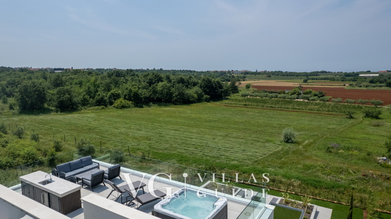 Villa Parenzo II Dvorište i vanjski dio objekta