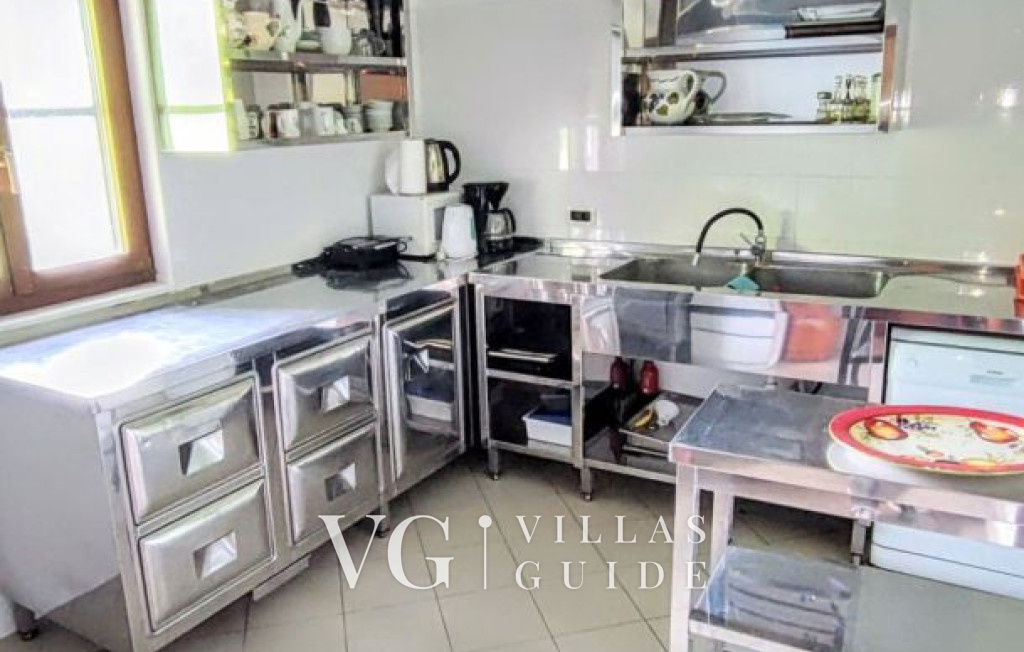 Villa Ida & Mirko Kitchen