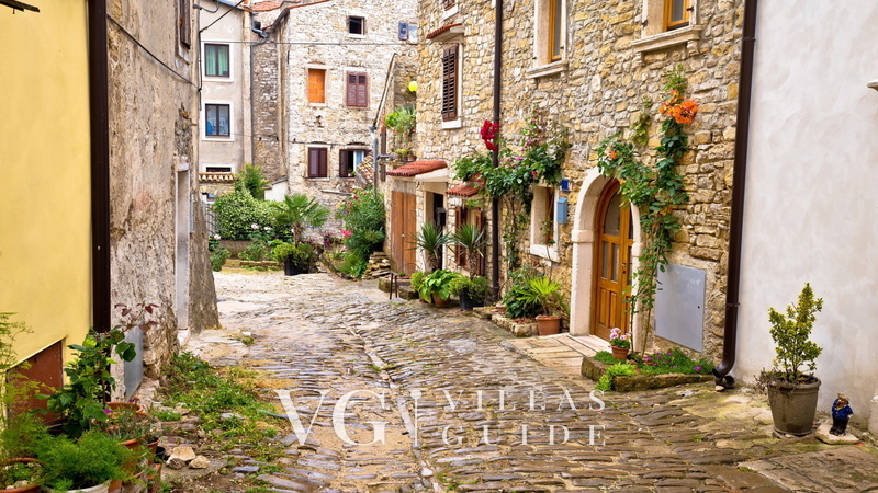 Villa Picholine Microlocation