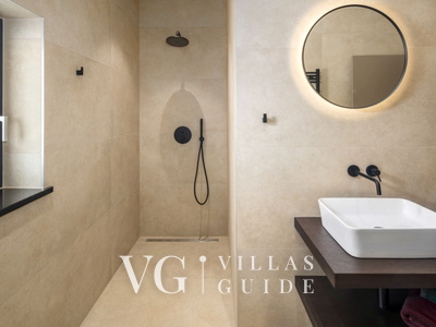 Villa Istar Bathroom