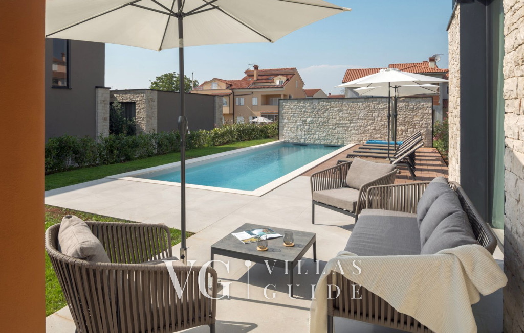 Villa Istar Additional content