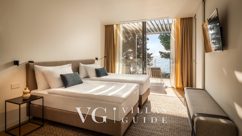 Pical Beach House Bedroom