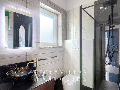 Villa Rhapsody Bathroom