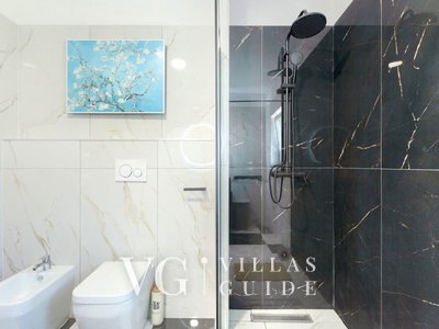 Villa Rhapsody Bathroom