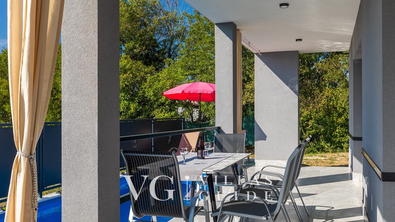 Villa Rhapsody Dodatni sadržaji