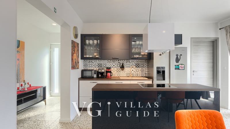 Villa Rhapsody Kuhinja