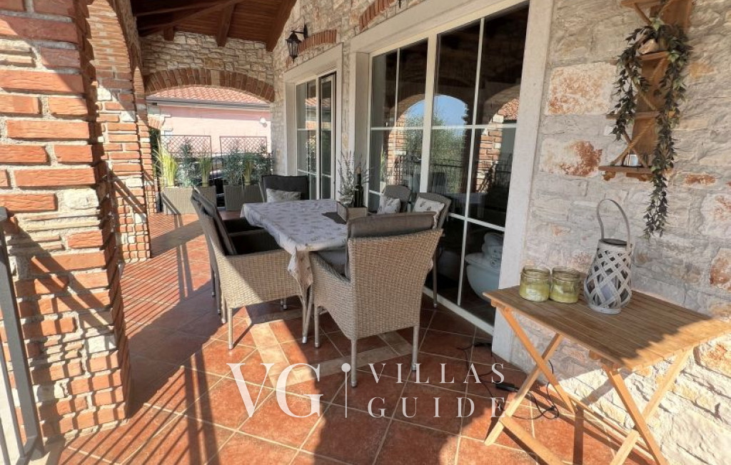 Casa Mirejo Zusatzinhalte