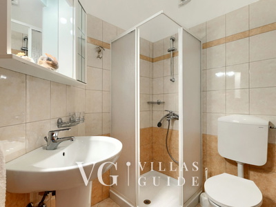 Villa Parenzana Bathroom