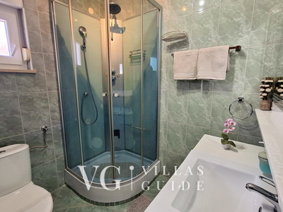 Villa Oaza Badezimmer