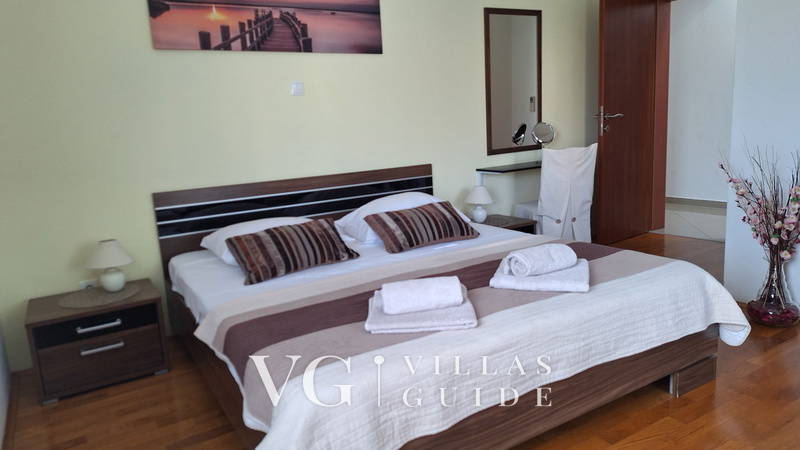 Villa Oaza Camera da letto