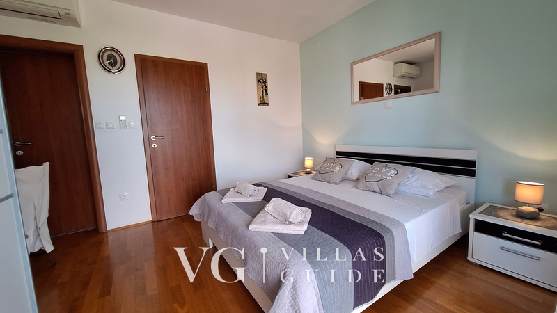 Villa Oaza Camera da letto