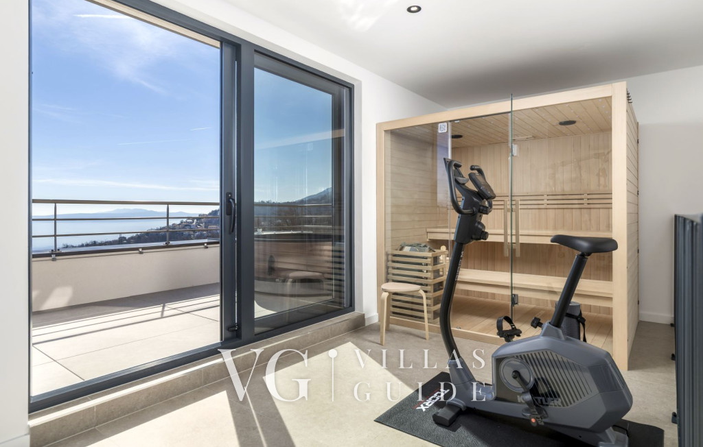 Casa Fani with seaview & pool & wellness wellness