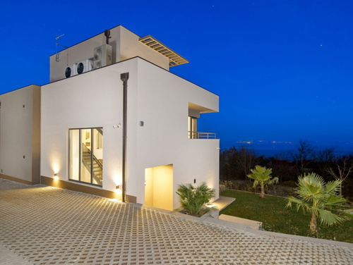 Casa Fani with seaview & pool & wellness