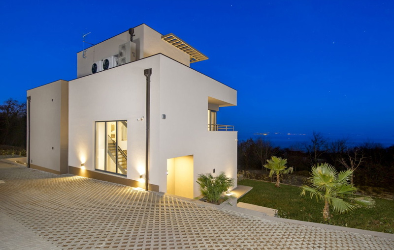 Casa Fani with seaview & pool & wellness